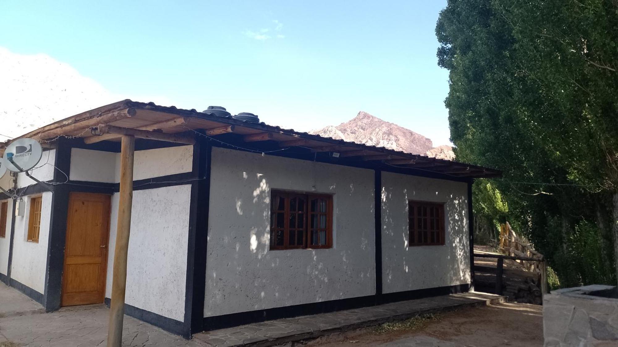 Cabanas De Los Andes Uspallata Exterior photo