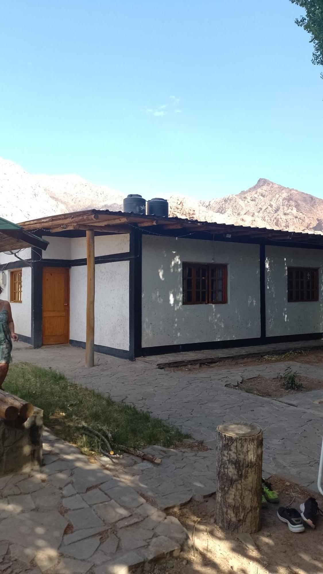 Cabanas De Los Andes Uspallata Exterior photo